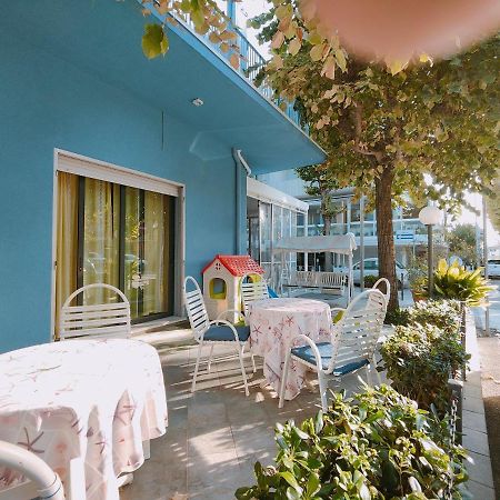 Hotel Marittimo Rimini Luaran gambar