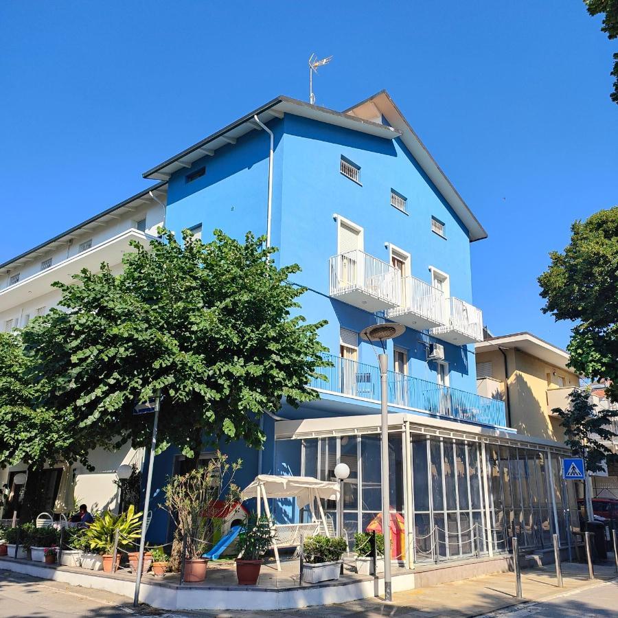 Hotel Marittimo Rimini Luaran gambar