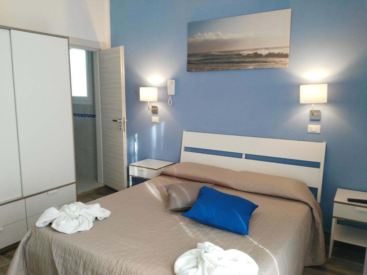 Hotel Marittimo Rimini Luaran gambar